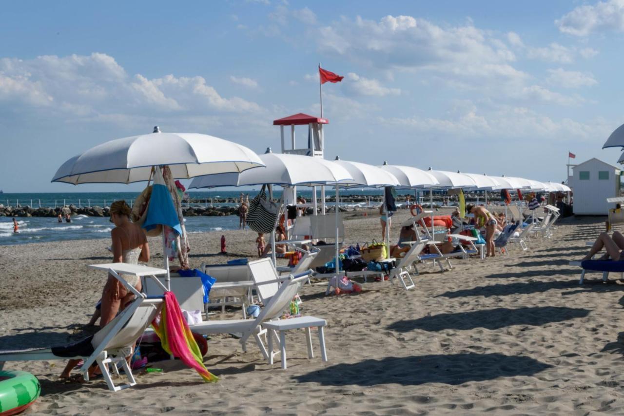 Appartamento Calmo 3Dx Lido di Venezia Luaran gambar