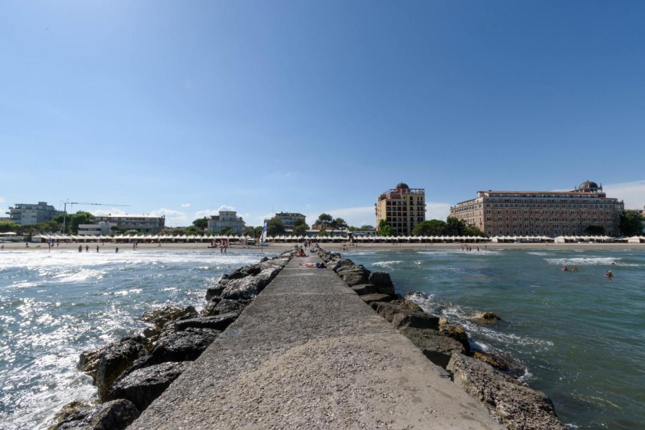 Appartamento Calmo 3Dx Lido di Venezia Luaran gambar